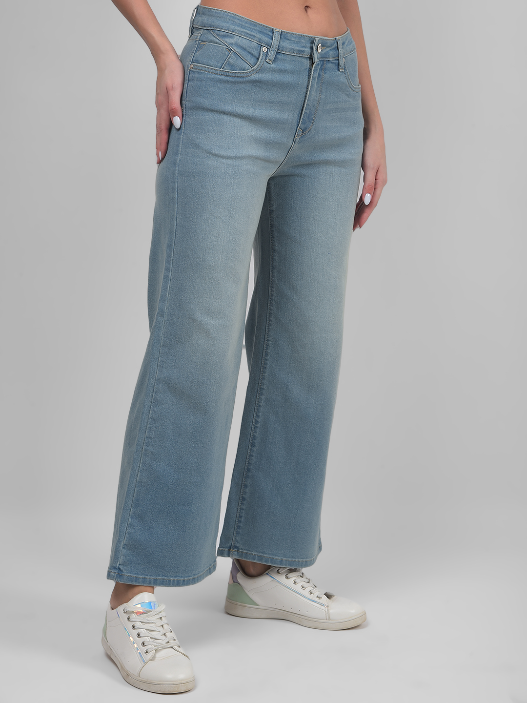 Numero Uno Women Solid Blue Jeans